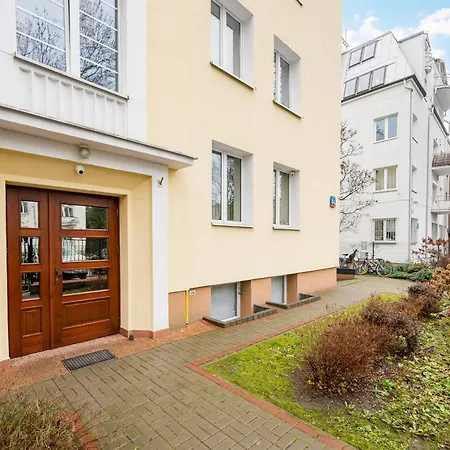 Walecznych Deluxe Saska Kepa By Bookinghost Apartman