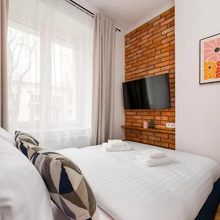 Walecznych Deluxe Saska Kepa By Bookinghost Apartman *