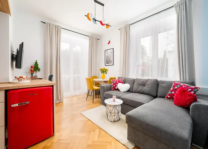 Walecznych Deluxe Saska Kepa By Bookinghost