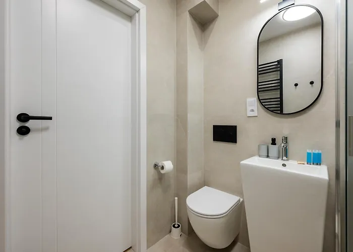 Walecznych Deluxe Saska Kepa By Bookinghost Apartman Varsó